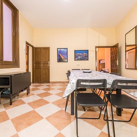 Grand Latina Apartment Мадрид Экстерьер фото