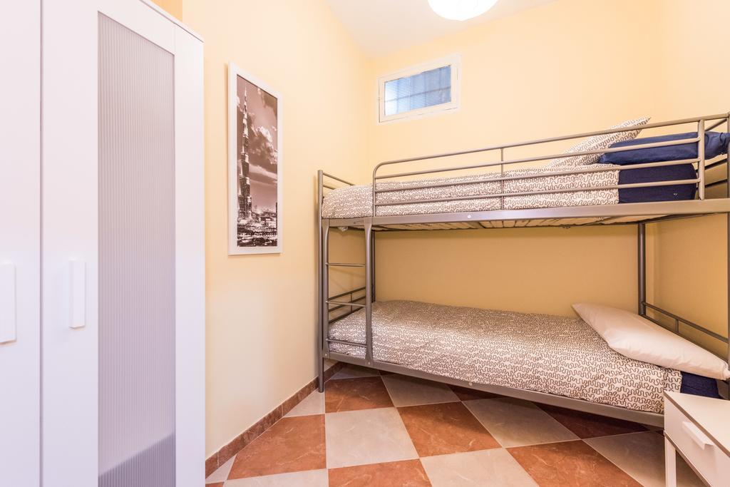 Grand Latina Apartment Мадрид Номер фото