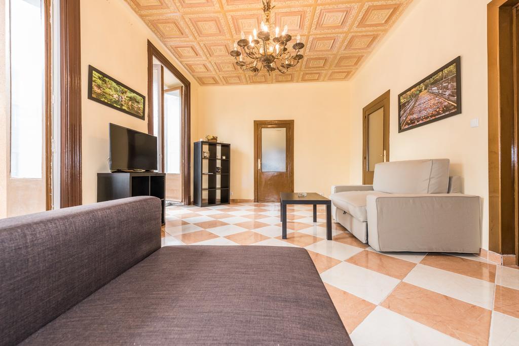 Grand Latina Apartment Мадрид Номер фото